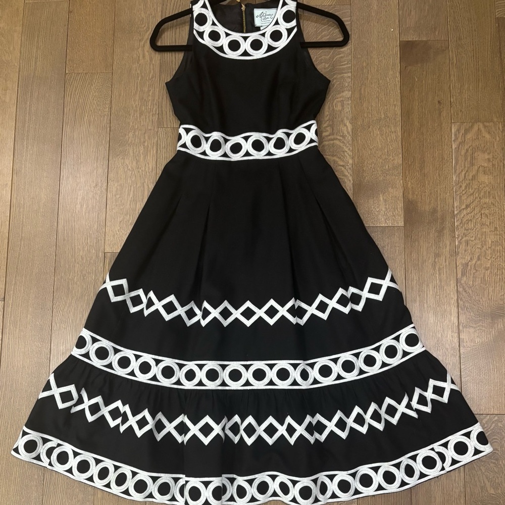 KATE SPADE ‘The Madison Avenue Collection’ Elegant Black and White A-Line Dress